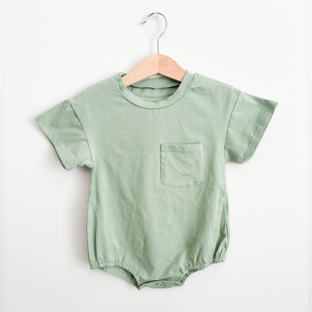 Green Cotton Bodysuit w/Pocket Size 6-12M